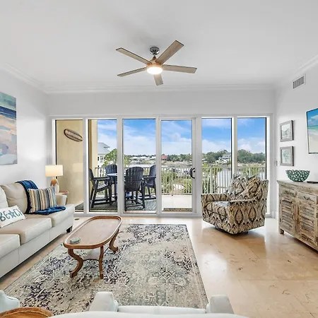 Sailmakers Place 302
